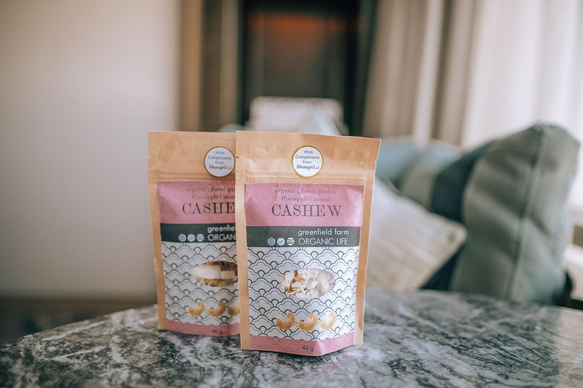 Shangri-La Коломбо Екстер'єр фото Cashew nuts